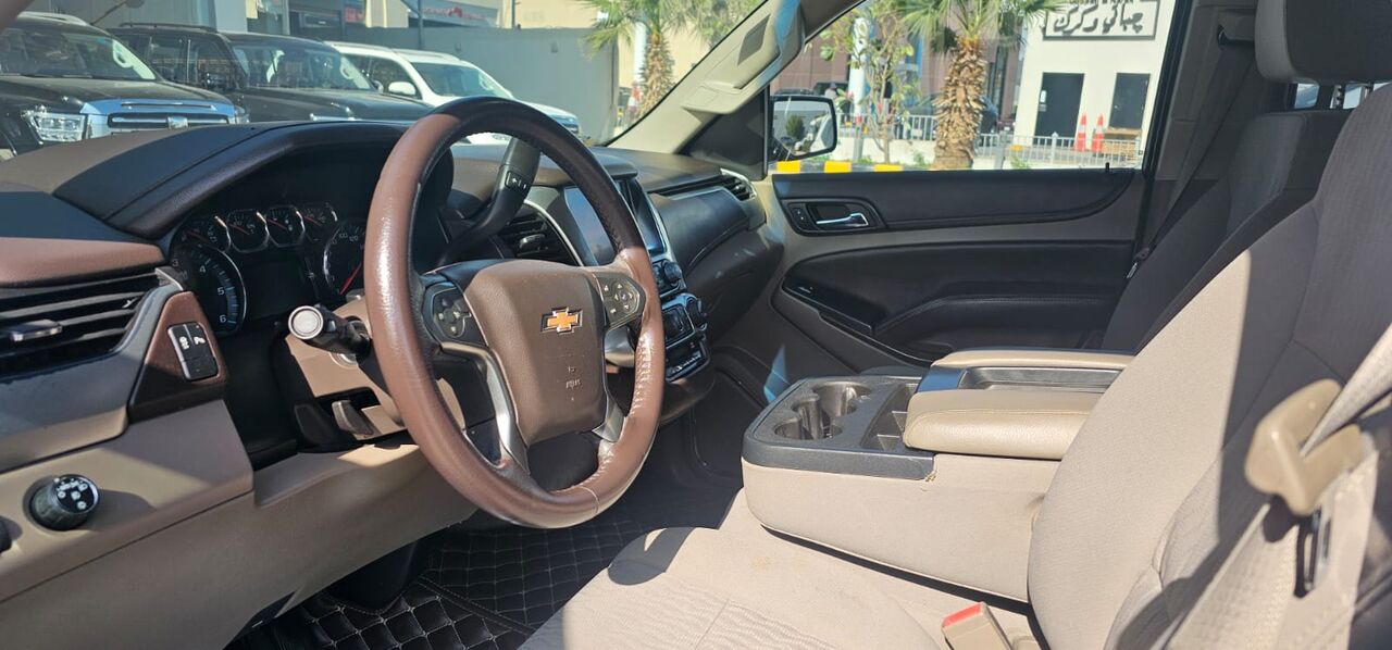 Riyadh, Vehicles, Cars & Trucks , SAR 83000,  Chevrolet Tahoe LS,  2016,  Automatic,  161116 KM,  Urgent Sale