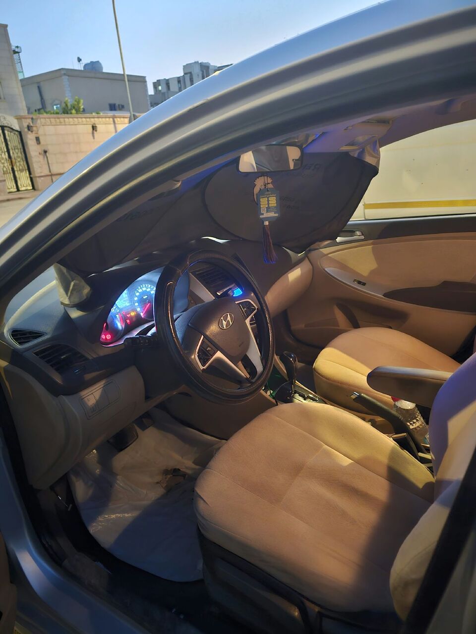 Al Malaz, Vehicles, Cars & Trucks , SAR 21500,  Hyundai Accent,  2015,  Automatic,  177500 KM,