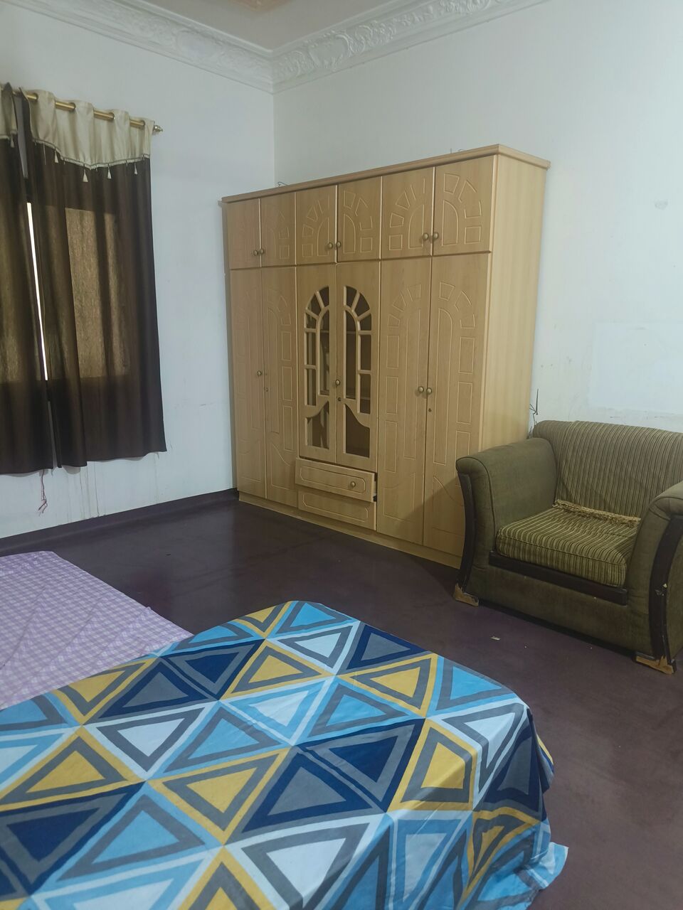 Al Aziziyah, Rooms for Rent, SAR 800/month,  Semi Furnished Single Room Available For A Bachlor In 3 Room Apartment