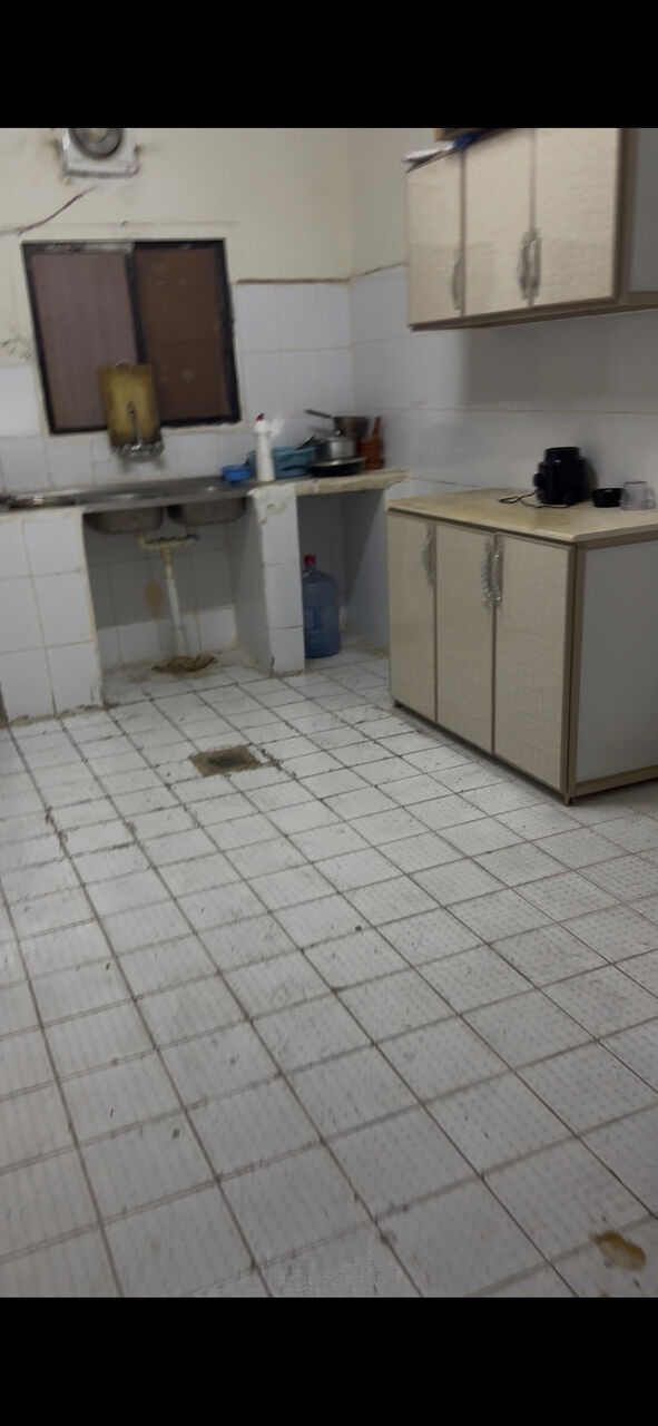 Jubail, Bedspace For Rent, SAR 350/month,  Bed Space Avalable In Ladies Market Near 20 Twenty Mall