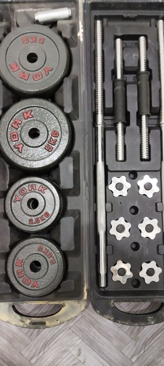 Riyadh, Appliances, SAR 300,  Gym Set (Dumpbell And Bar Set)