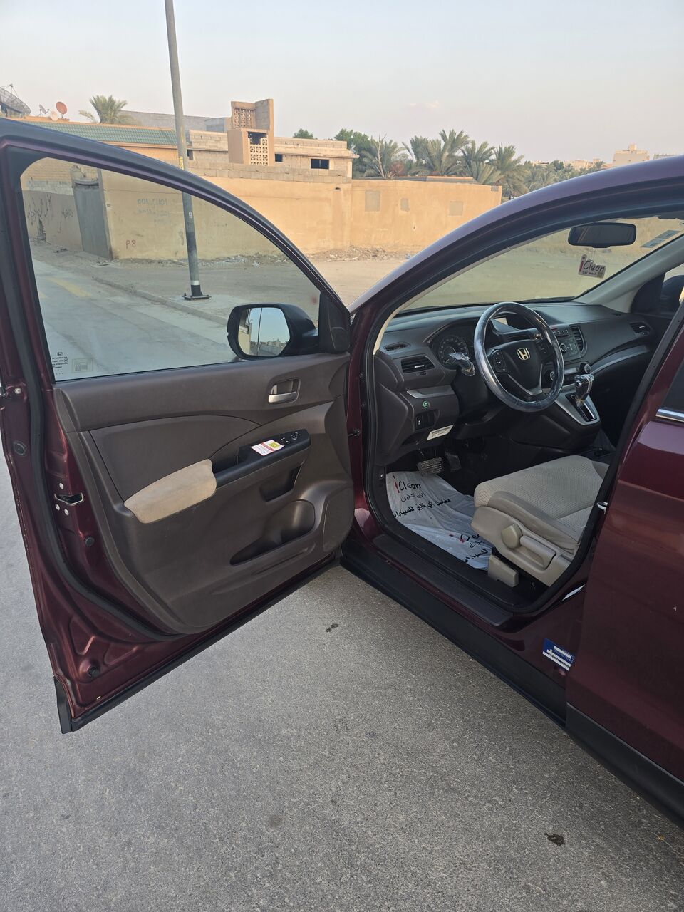 Riyadh, Vehicles, Cars & Trucks , SAR 26500,  Honda CR-V,  2012,  Automatic,  324000 KM,  SUV Honda CRV  Sun Roof