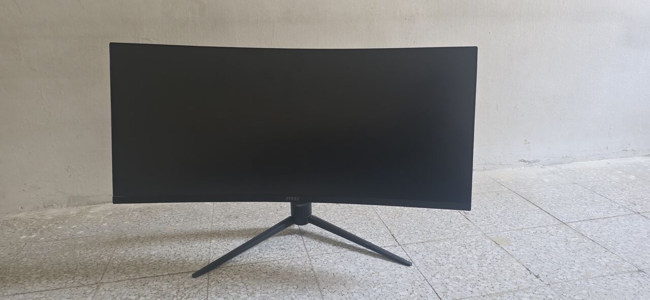 Manfouha, Computers, SAR 1400,  MSI 34 Inches Gaming LED
