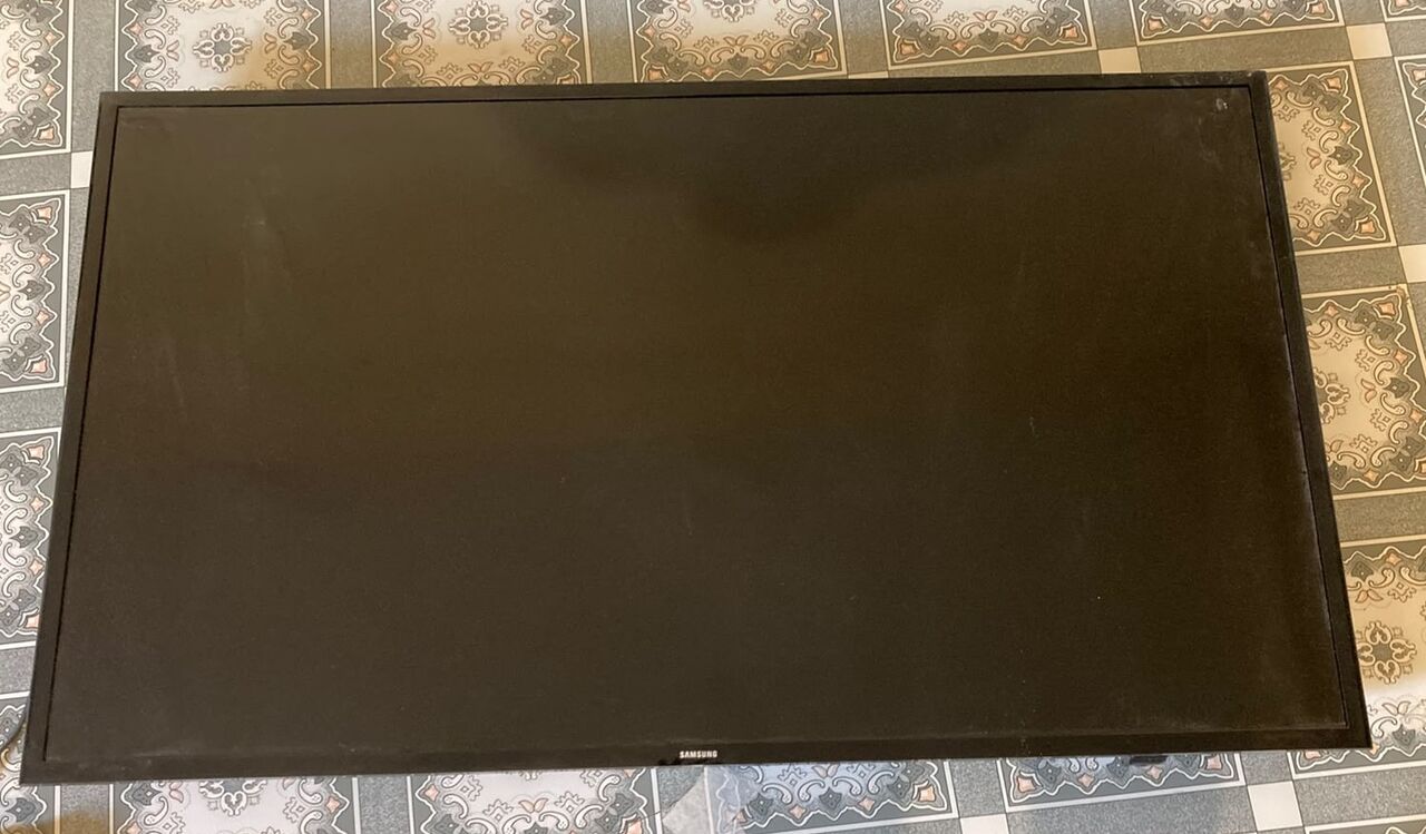 Al Balad, Appliances, SAR 500,  Samsung Smart Tv 55 Inches