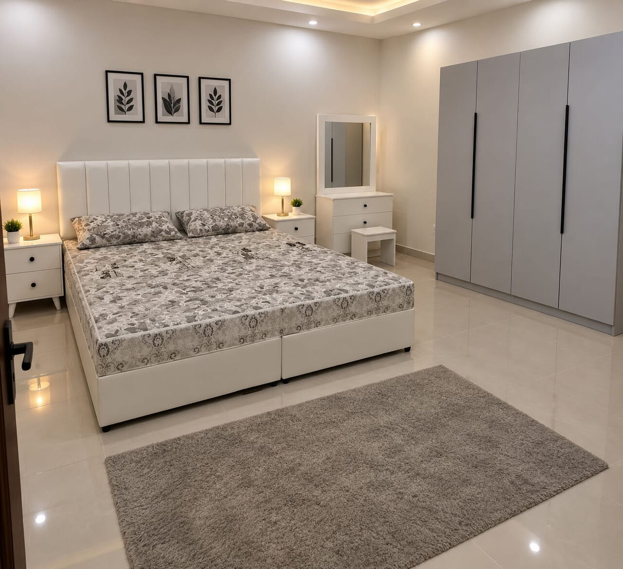 Jeddah, Furniture, SAR 8,  Spacious Bedroom Furniture Sets In Jeddah &ndash; Perfect For Oversize Comfort &lrm;0563022326