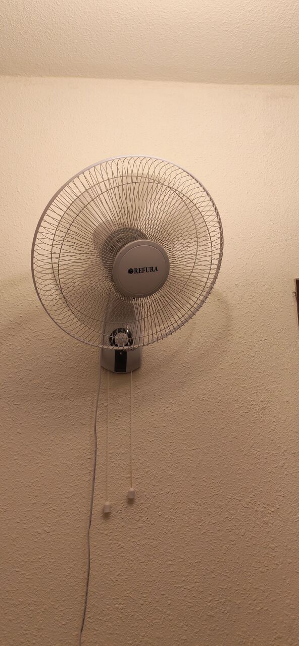 Riyadh, Appliances, SAR 65,  WALL MOUNTED FAN 65SR WITH ONE YEAR WARRANTY REMAINS AREA-SHEMAYSI