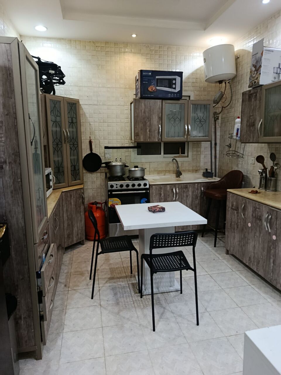 Al Mounsiyah, Rooms for Rent, SAR 1200/month,  Furnished,  1200 P/M Furnished Room Available For Rent For Executive Buechler In  2BHK Flat