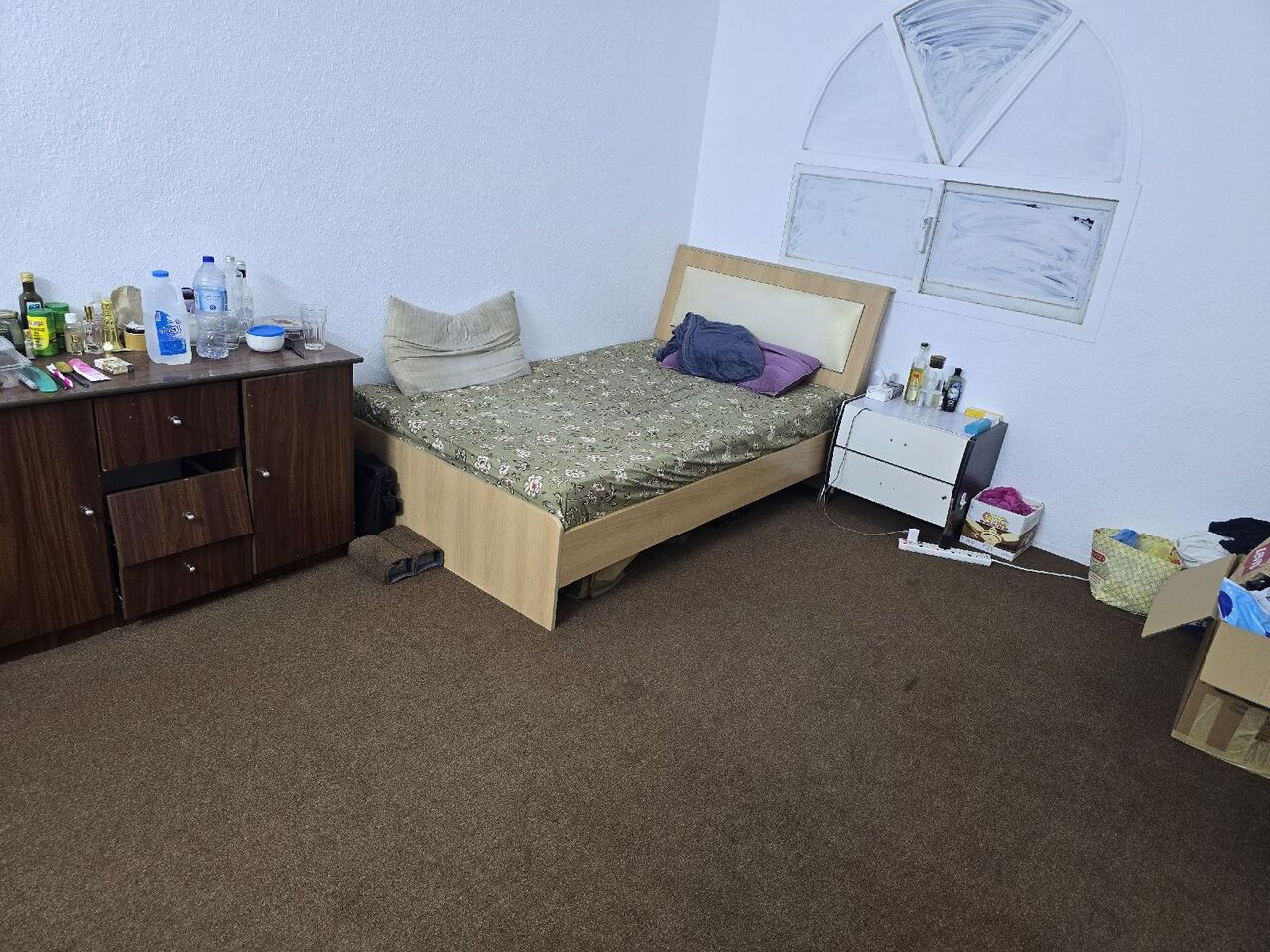 Al Aziziyah, Bedspace For Rent, SAR 750/month,  Full Room Space Available For Rent In Aziziyah. Opp. Azizyah Masjid.