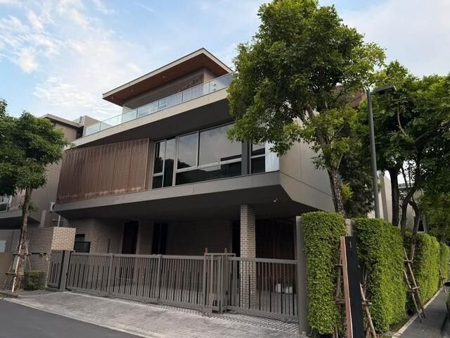 Bangkok, Real Estate For Sale, THB 69000000,  5 BR,  71 Sq. Feet,  HS 2066 ขาย ให้เช่าบ้านเดี่ยว 3 ชั้น 525 ตรม. 5 ห
