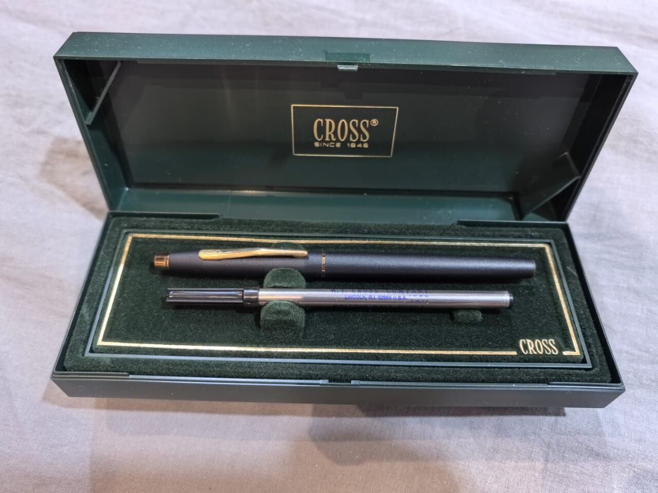 Riyadh, Collectibles, SAR 250,  Brand New Cross Classic Century Ballpoint Pen &ndash; Classic Matte Black With 23K Gold Trim