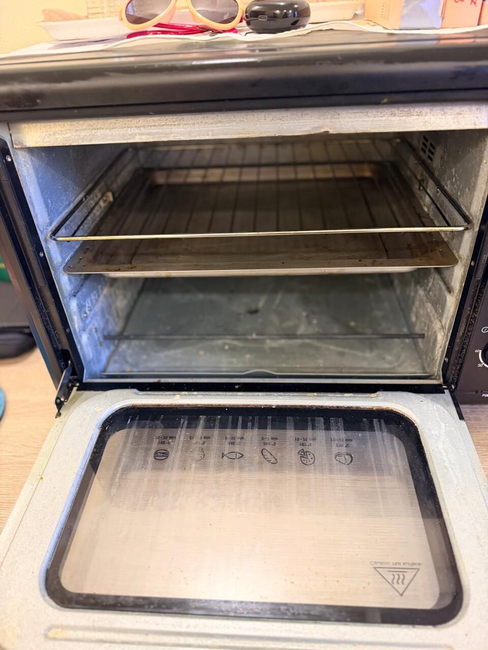 Adliya, Appliances, BHD 35,  Urgent Sale - Black And Decker Large Electric Oven - Adliya