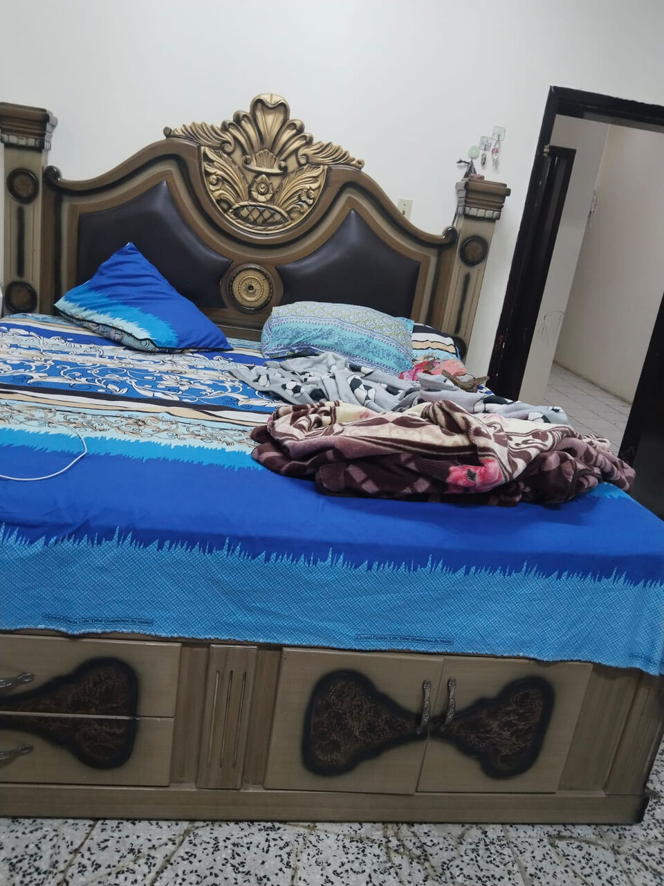 Khobar, Furniture, SAR 1000,  King Size Bed With Matters 3 Door Sliding Cupboard And Dressing Table