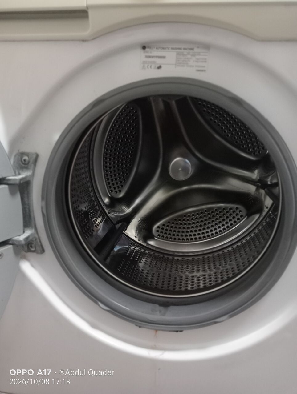 Manama, Machinery, BHD 55,  Urgent Sale:  LG Direct Drive Washing Machine 7kg For Sale &ndash; Working Condition