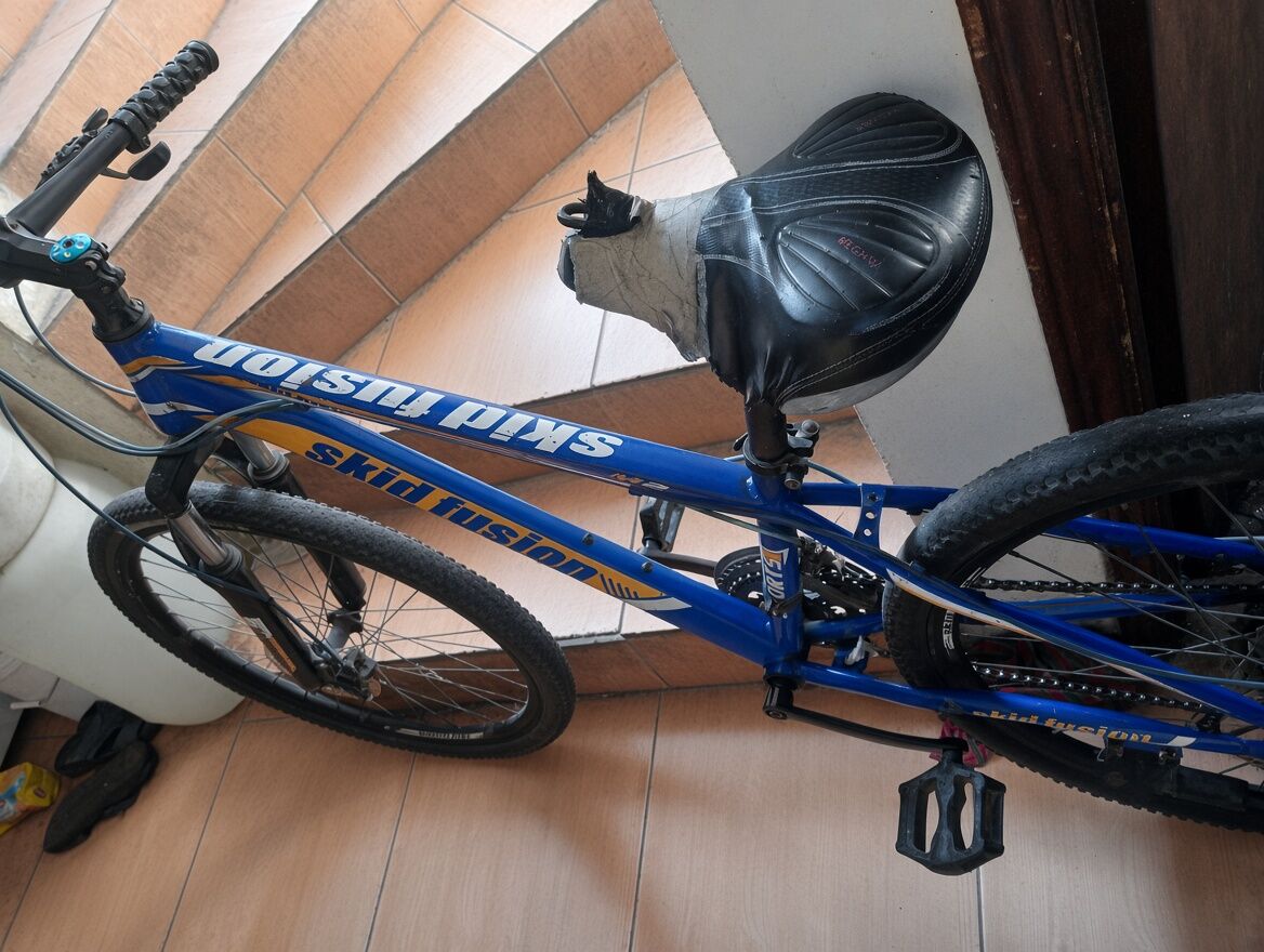 Manama, Items Wanted, Skid Fusion M2 Mountain Bike (Blue) &ndash; Good Condition Brand