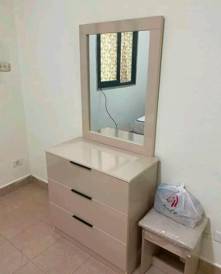 Jeddah, Furniture, SAR 7,  New Classic And Durable Bedroom Furniture Set