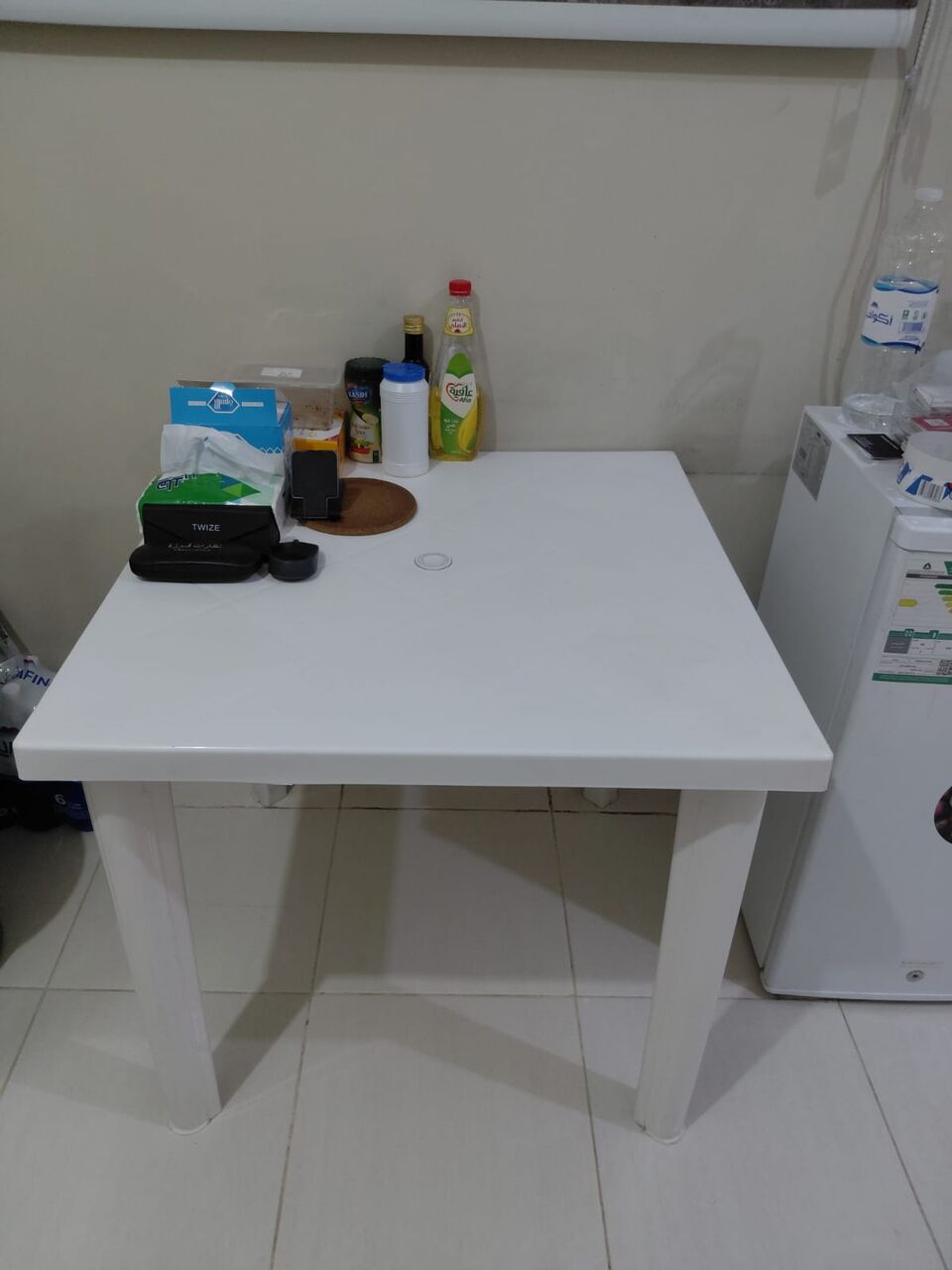 Riyadh, Furniture, SAR 50,  Table And Chair