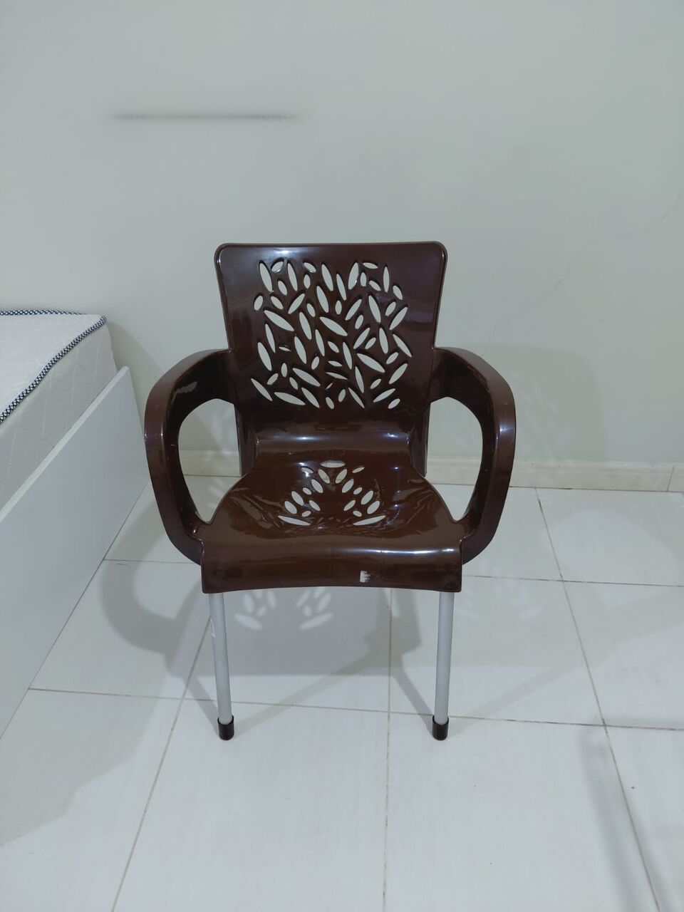 Riyadh, Furniture, SAR 50,  Table And Chair