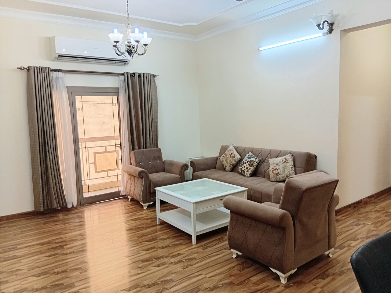 Mahooz, Apartments, Flats, Houses & Villas, BHD 380/month,  Furnished,  2 BR,  Fully-furnished | Mahooz | Parking | Balcony | Wifi | Gym | EWA Lmt BD40 | Yearly Cal.