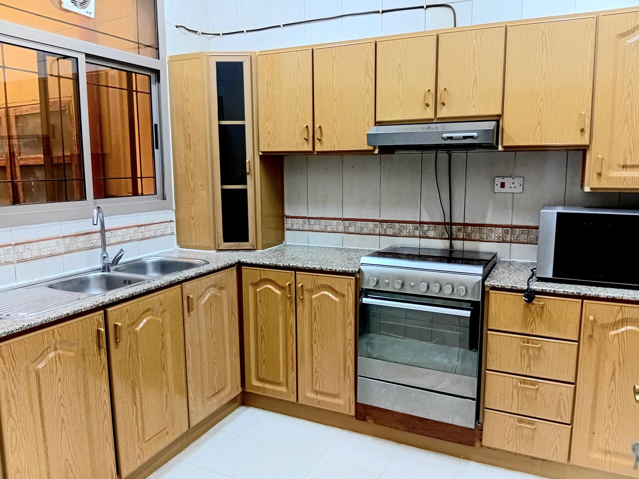 Mahooz, Apartments, Flats, Houses & Villas, BHD 380/month,  Furnished,  2 BR,  Fully-furnished | Mahooz | Parking | Balcony | Wifi | Gym | EWA Lmt BD40 | Yearly Cal.