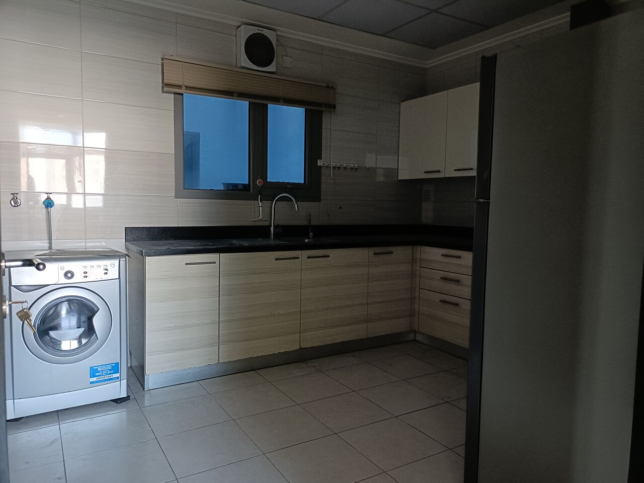 Manama, Apartments, Flats, Houses & Villas, BHD 300/month,  2 BR,  200 Sq. Meter,  Semi Furnished Spacious 2bhk Without Ewa