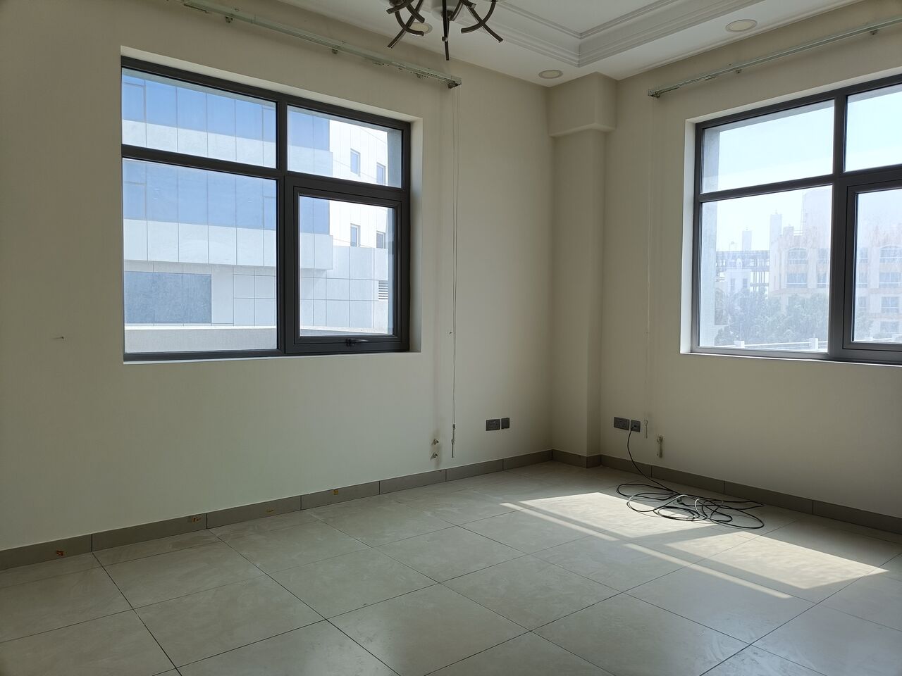 Manama, Apartments, Flats, Houses & Villas, BHD 300/month,  2 BR,  200 Sq. Meter,  Semi Furnished Spacious 2bhk Without Ewa