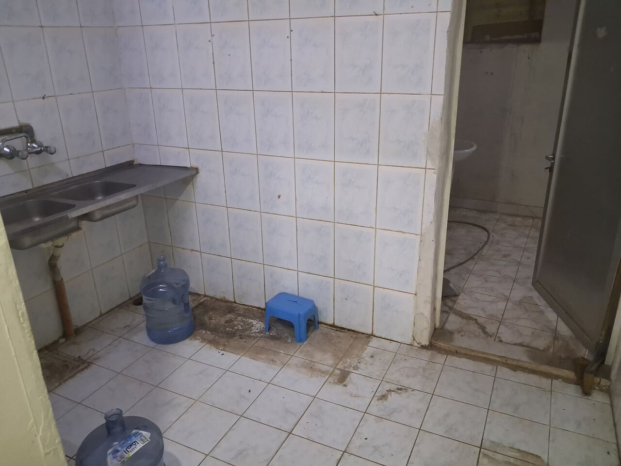 Riyadh, Apartments, Flats, Houses & Villas, SAR 13000/year,  3 BR,  Family Apartment Available In Shmesi Behind Makkah Medina Restaurant