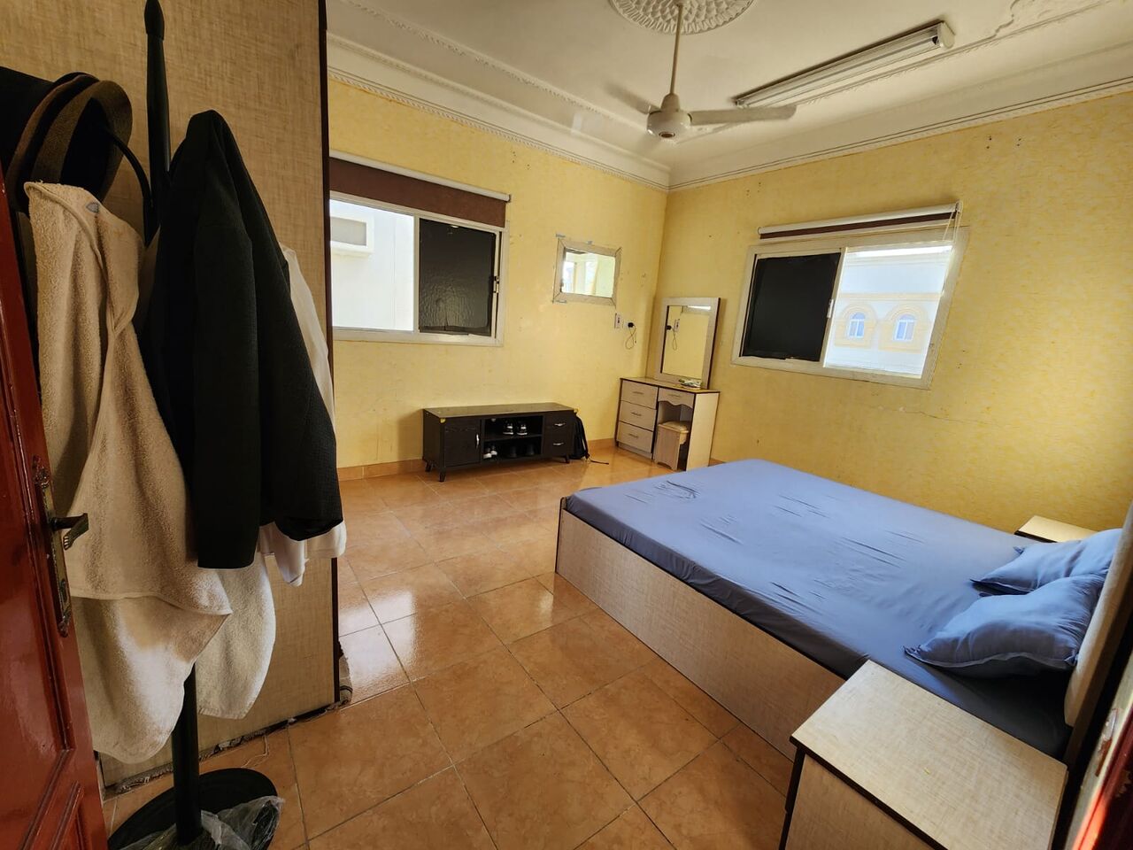 Tabuk City, Apartments, Flats, Houses & Villas, SAR 1100/month,  1100 Rent- Buy Furniture, Very Cheap