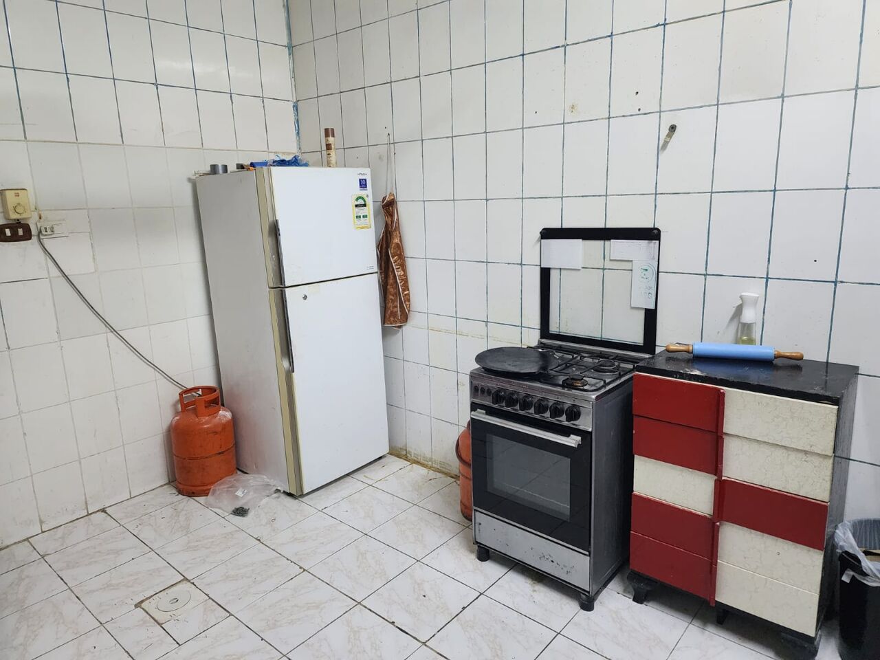 Tabuk City, Apartments, Flats, Houses & Villas, SAR 1100/month,  1100 Rent- Buy Furniture, Very Cheap