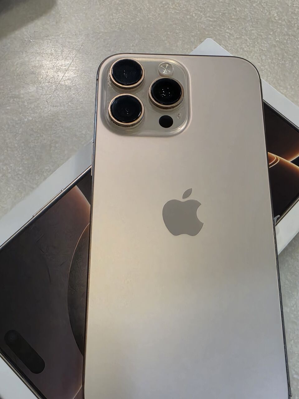 Dammam, Mobile Phones, SAR 3300,  IPhone 16 Pro Max