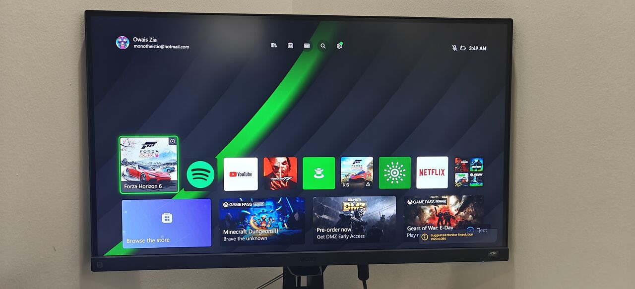 Riyadh, Electronics, SAR 4000,  Xbox X Series, Logitech G920, Benq Mobiuz, Steering Rig