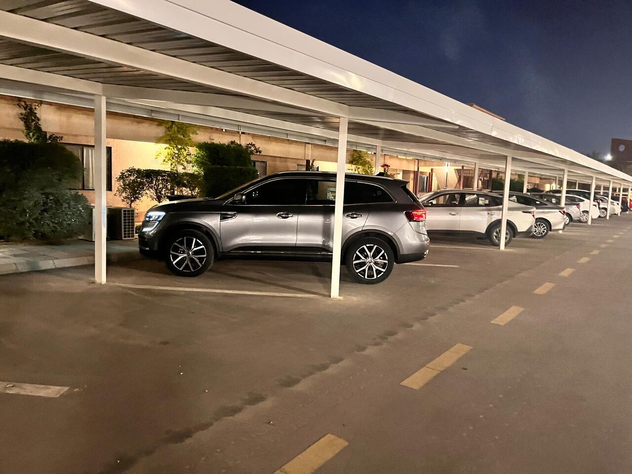 Riyadh, Vehicles, Cars & Trucks , SAR 71000,  2024 Renault Koleos (2.5L 4WD Full Option),  2024,  Automatic,  19000 KM,   Model Year:  (Road Registration: 2025)
