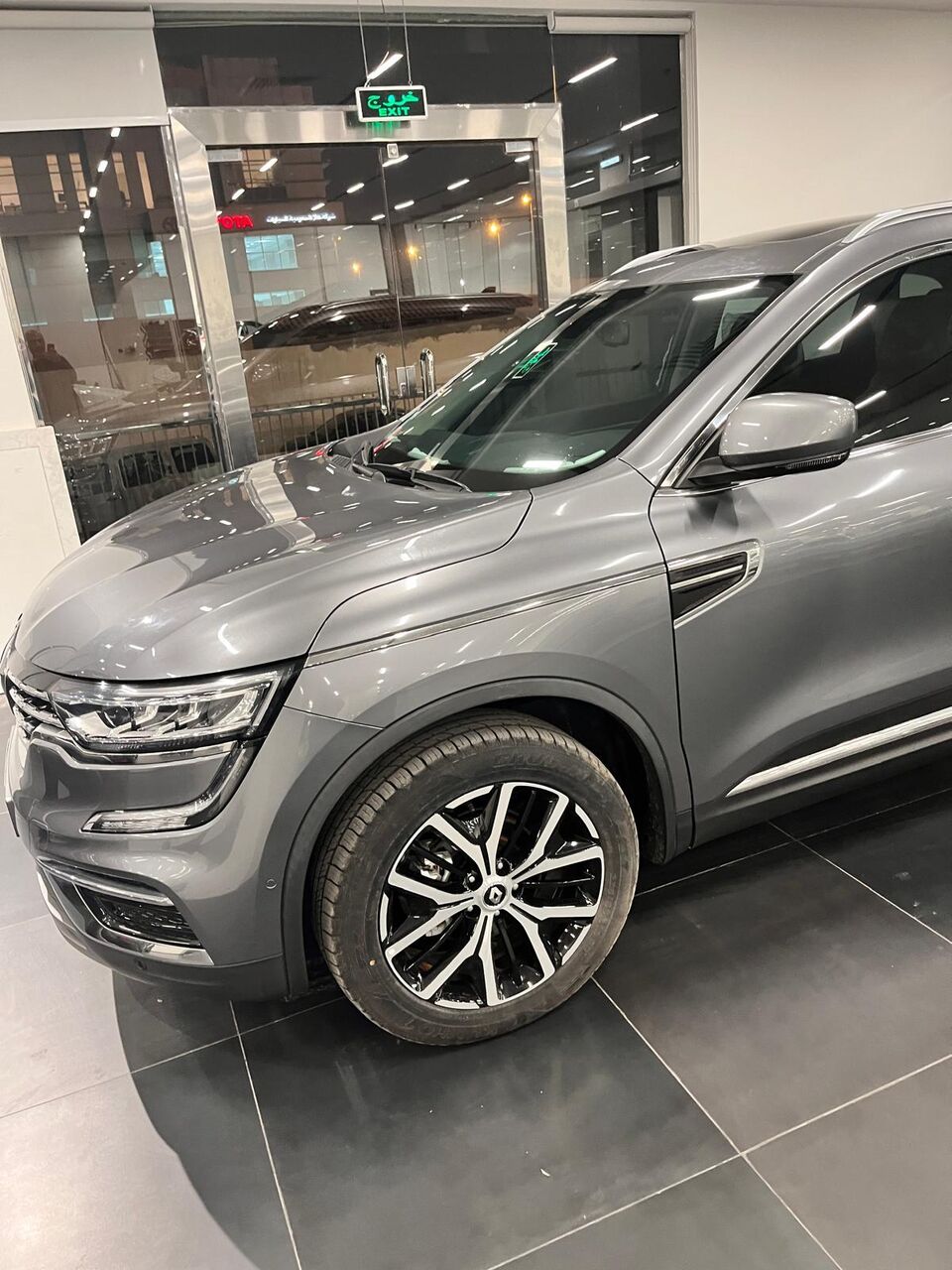 Riyadh, Vehicles, Cars & Trucks , SAR 71000,  2024 Renault Koleos (2.5L 4WD Full Option),  2024,  Automatic,  19000 KM,   Model Year:  (Road Registration: 2025)