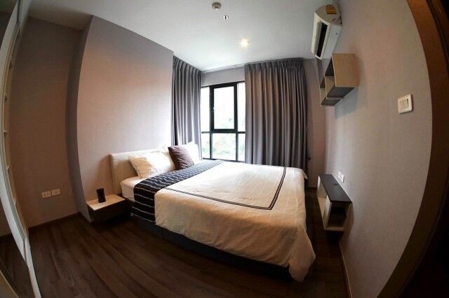 Bangkok, Villas, THB 24000,  54 Sq. Meter,  The Base Park West Spacious Private 2nd Floor BTS Onnut