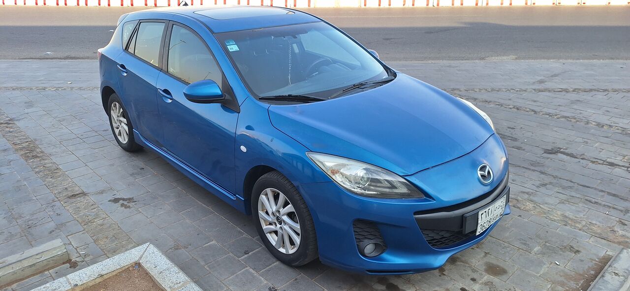 Madinah, Vehicles, Cars & Trucks , SAR 20000,  Mazda 3,  2013,  Automatic,  247000 KM,    Full Option Hatchback Clean