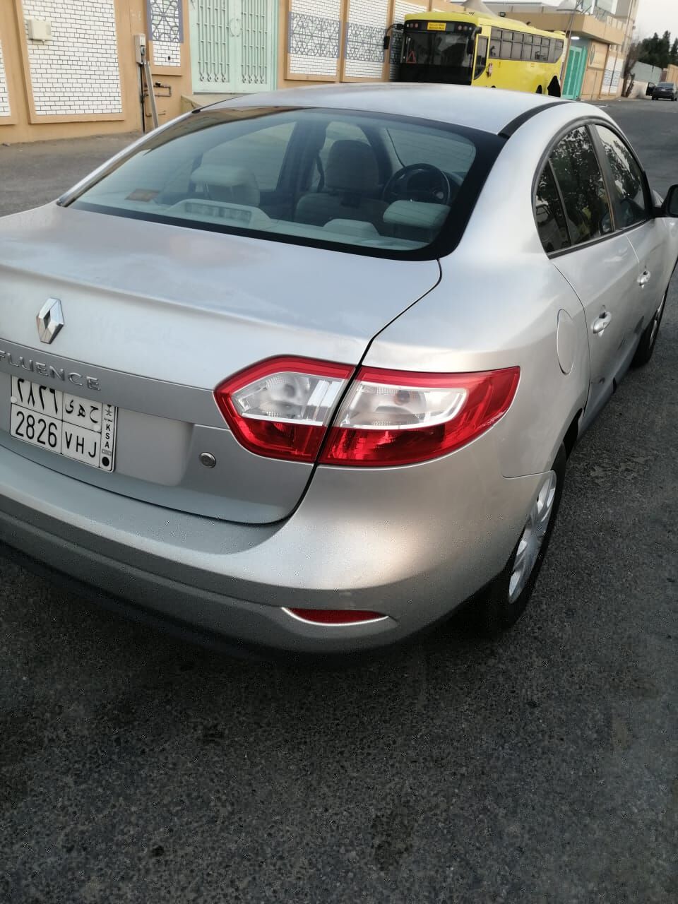 Riyadh, Vehicles, Cars & Trucks , SAR 22000,  Renault Fluence,  2015,  Automatic,  220000 KM,   Model  ()