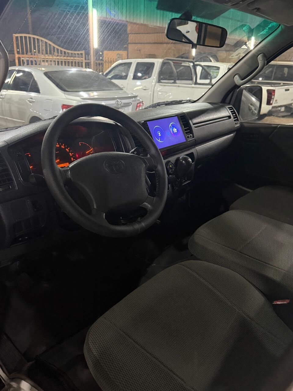 Jubail, Vehicles, Cars & Trucks , SAR 11111,  Toyota Hiace,  2016,  Manual,  11111 KM,    For Sale