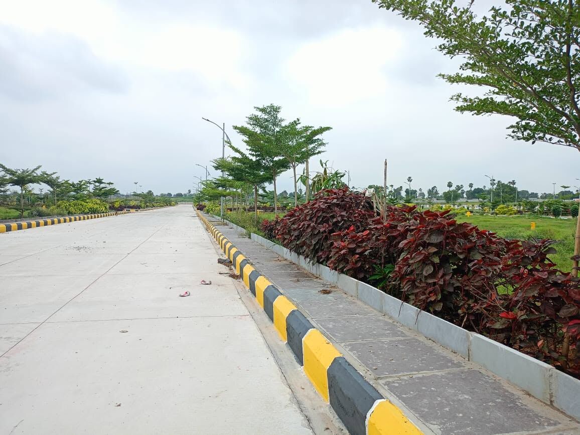 Hyderabad, Residential Plots, INR 15999,  180 Sq. Yard,  Hmda & Rera Approved Open Plots For Sale Near Kalwakole Village