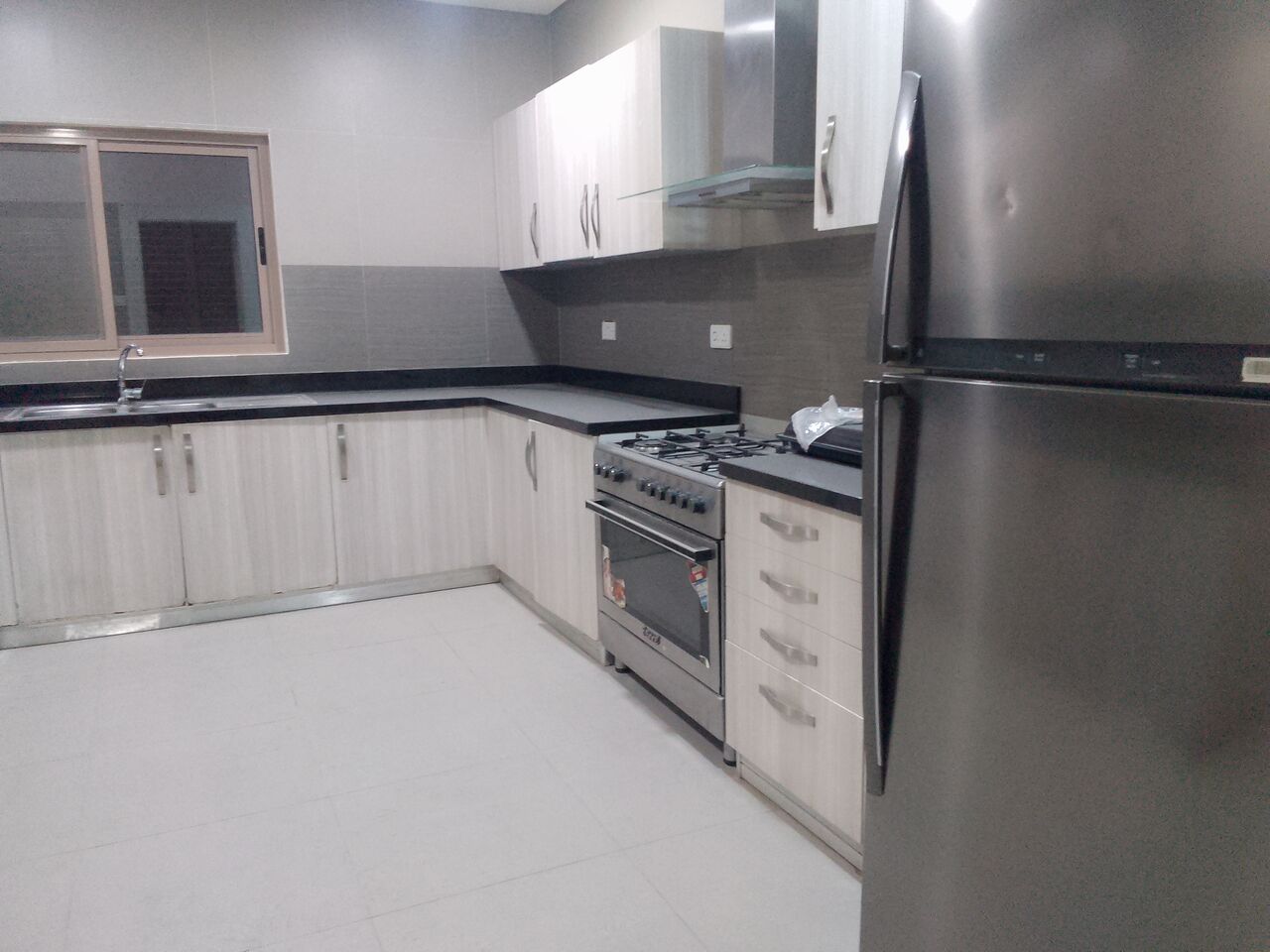 Tubli, Villas, BHD 1200,  7 Bedrooms Private Villa For Rent