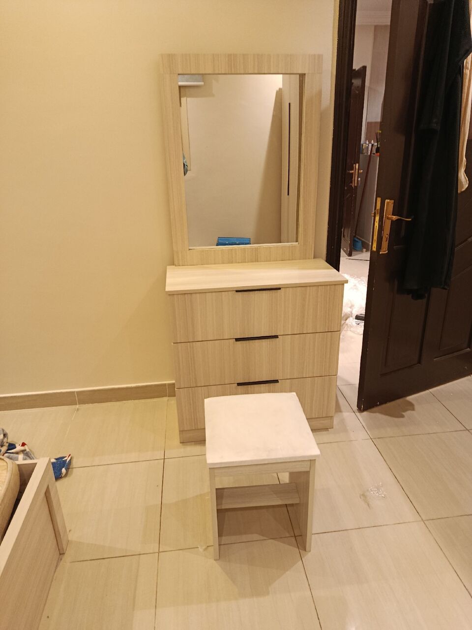 Jeddah, Furniture, SAR 1,  New Complete Bedroom Set For Sale