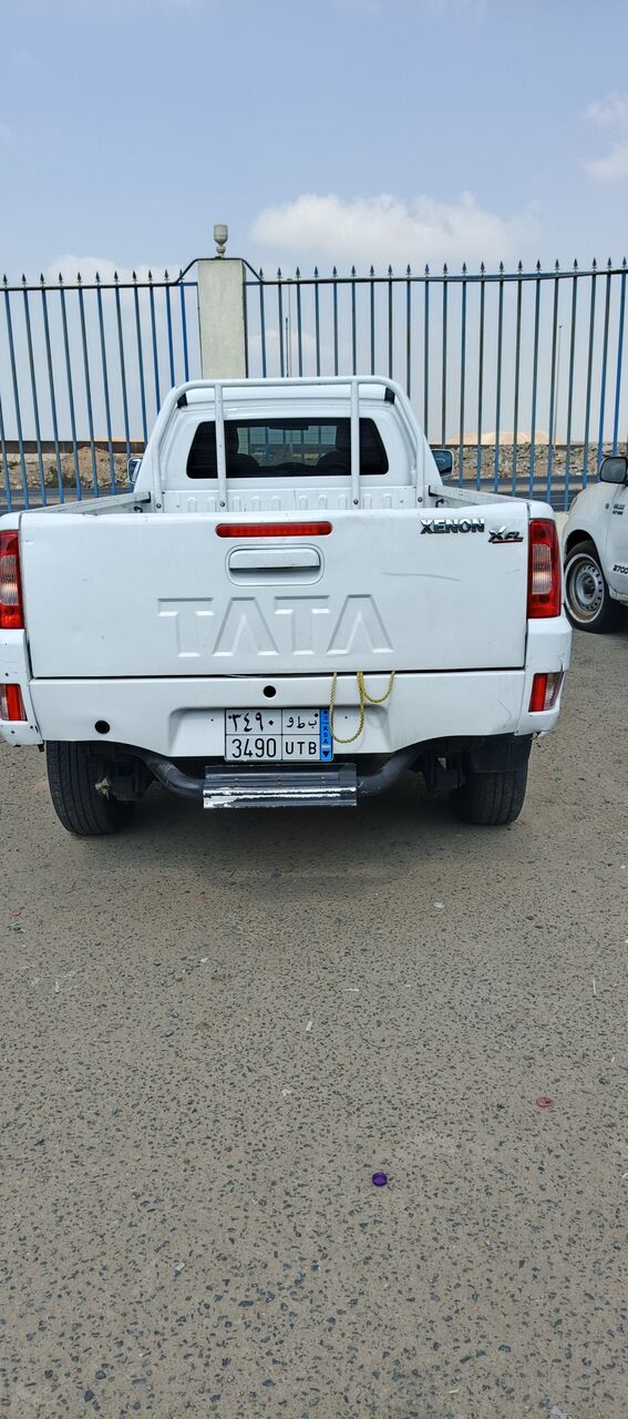 Jeddah, Vehicles, Cars & Trucks , SAR 30000,  TATA HILUX,  2023,  Manual,  100146 KM,   SINGLE DOOR MENT CONDITION  GEAR