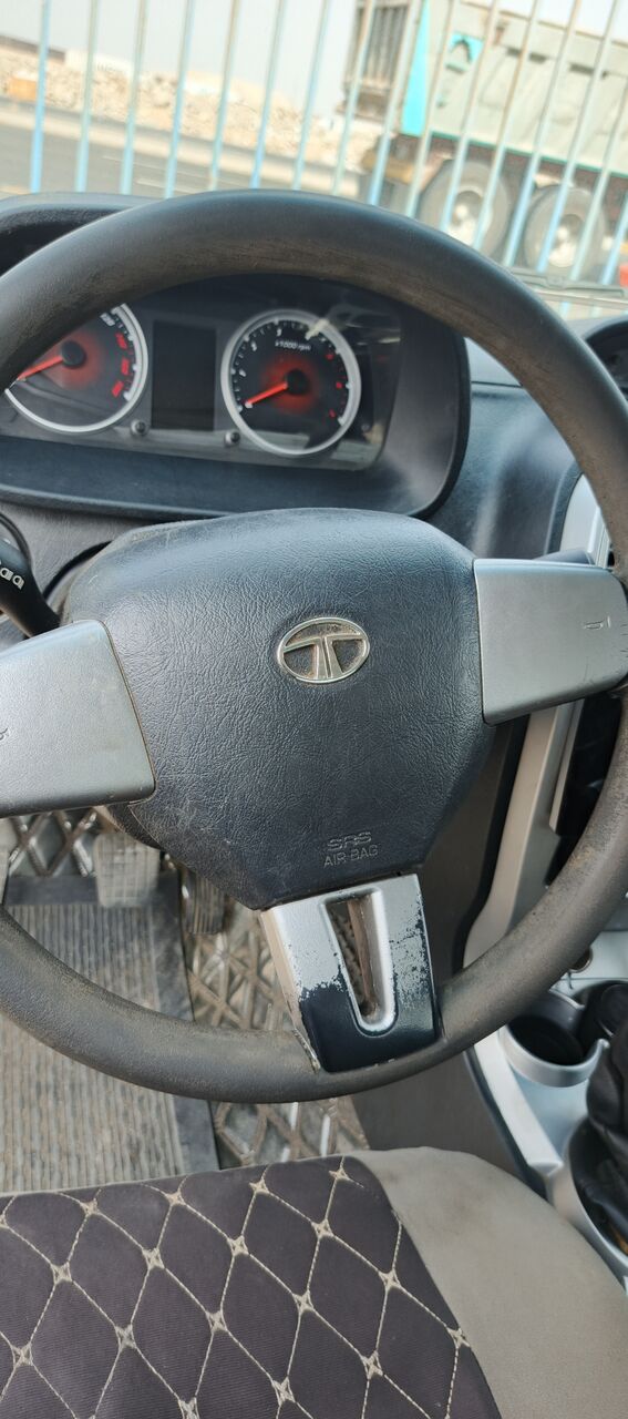 Jeddah, Vehicles, Cars & Trucks , SAR 30000,  TATA HILUX,  2023,  Manual,  100146 KM,   SINGLE DOOR MENT CONDITION  GEAR