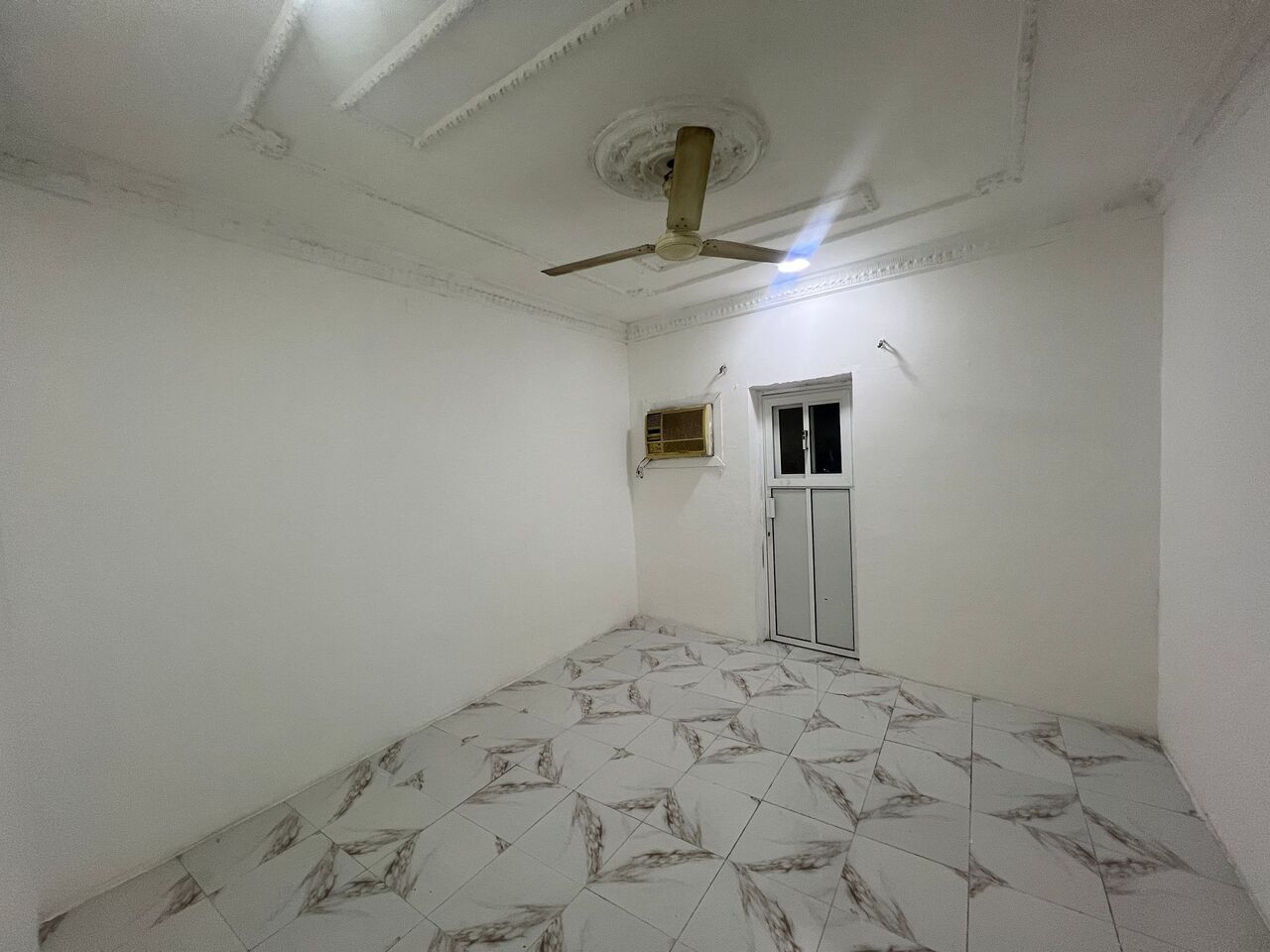 Hoora, Apartments, Flats, Houses & Villas, BHD 140/month,  Furnished,  Studio,  APARTMENT FOR RENT IN HOORA