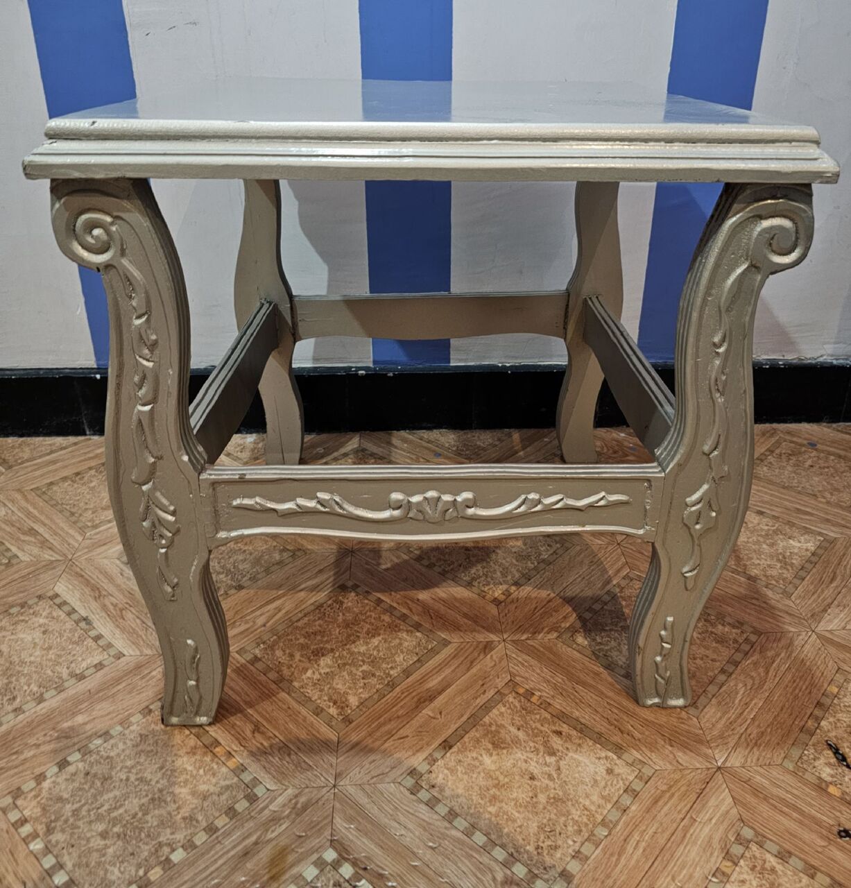 Dammam, Household Items, SAR 50,  Traditional Silver End Table / Side Table – Excellent Condition! ✨
