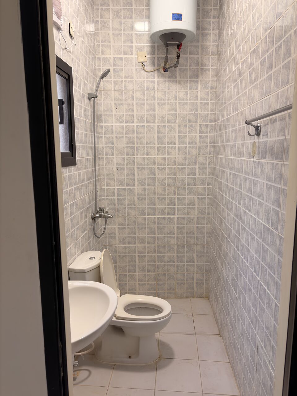 Manama, Apartments, Flats, Houses & Villas, BHD 170/month,  2 BR,  Flat For Rent &ndash; Manama Near Bab Al Bahrain