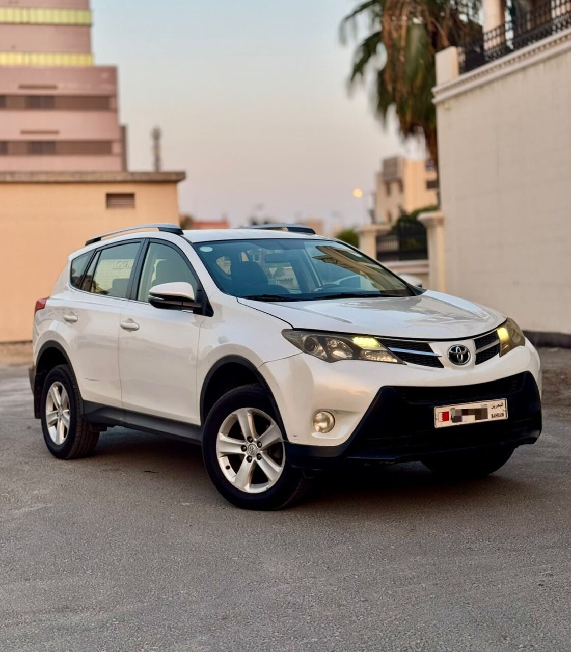Zinj, Vehicles, Cars & Trucks , BHD 3950,  TOYOTA RAV 4,  2013,  Automatic,  236000 KM,  TOYOTA RAV4  | 2.5L |  | GCC SPECS | EXCELLENT CONDITION