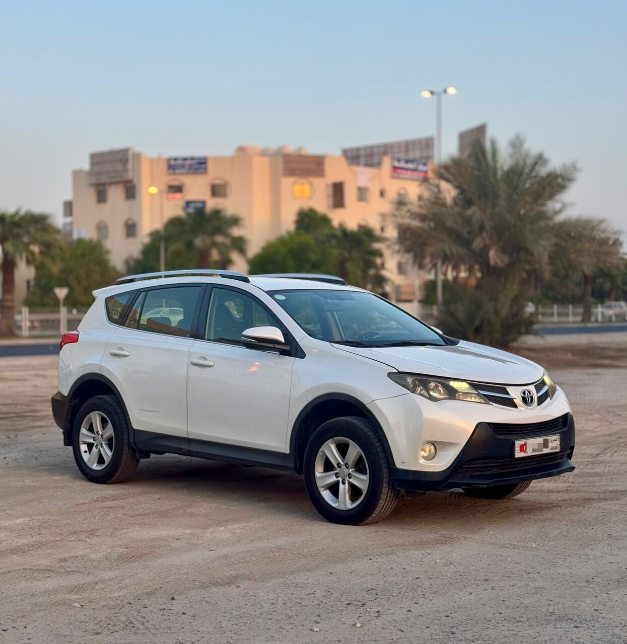 Zinj, Vehicles, Cars & Trucks , BHD 3950,  TOYOTA RAV 4,  2013,  Automatic,  236000 KM,  TOYOTA RAV4  | 2.5L |  | GCC SPECS | EXCELLENT CONDITION