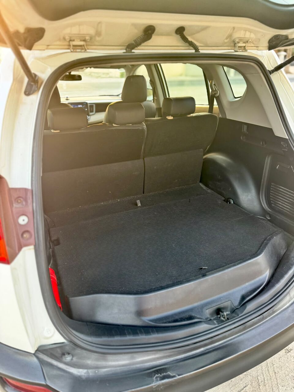Zinj, Vehicles, Cars & Trucks , BHD 3950,  TOYOTA RAV 4,  2013,  Automatic,  236000 KM,  TOYOTA RAV4  | 2.5L |  | GCC SPECS | EXCELLENT CONDITION