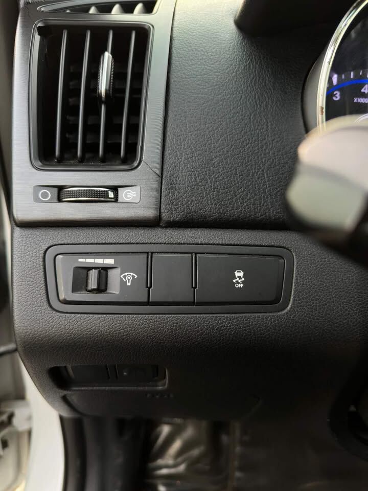Jeddah, Vehicles, Cars & Trucks , SAR 23000,  Hyundai Sonata,  2011,  Automatic,  285000 KM,    For Sale