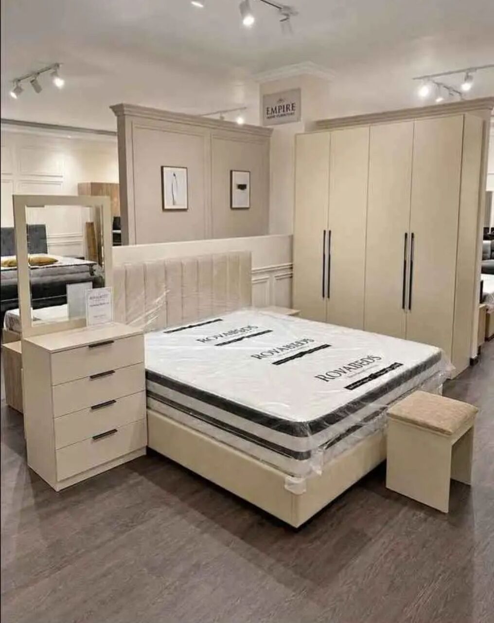 Jeddah, Furniture, SAR 5,  New Bedroom Set Available In Low Price