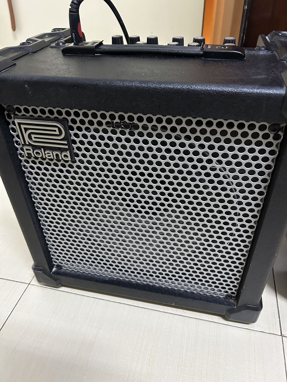Dammam, Musical Instruments, SAR 1000,  Fender Electric Guitar, Yamaha Acoustic Guitar And Roland Cube